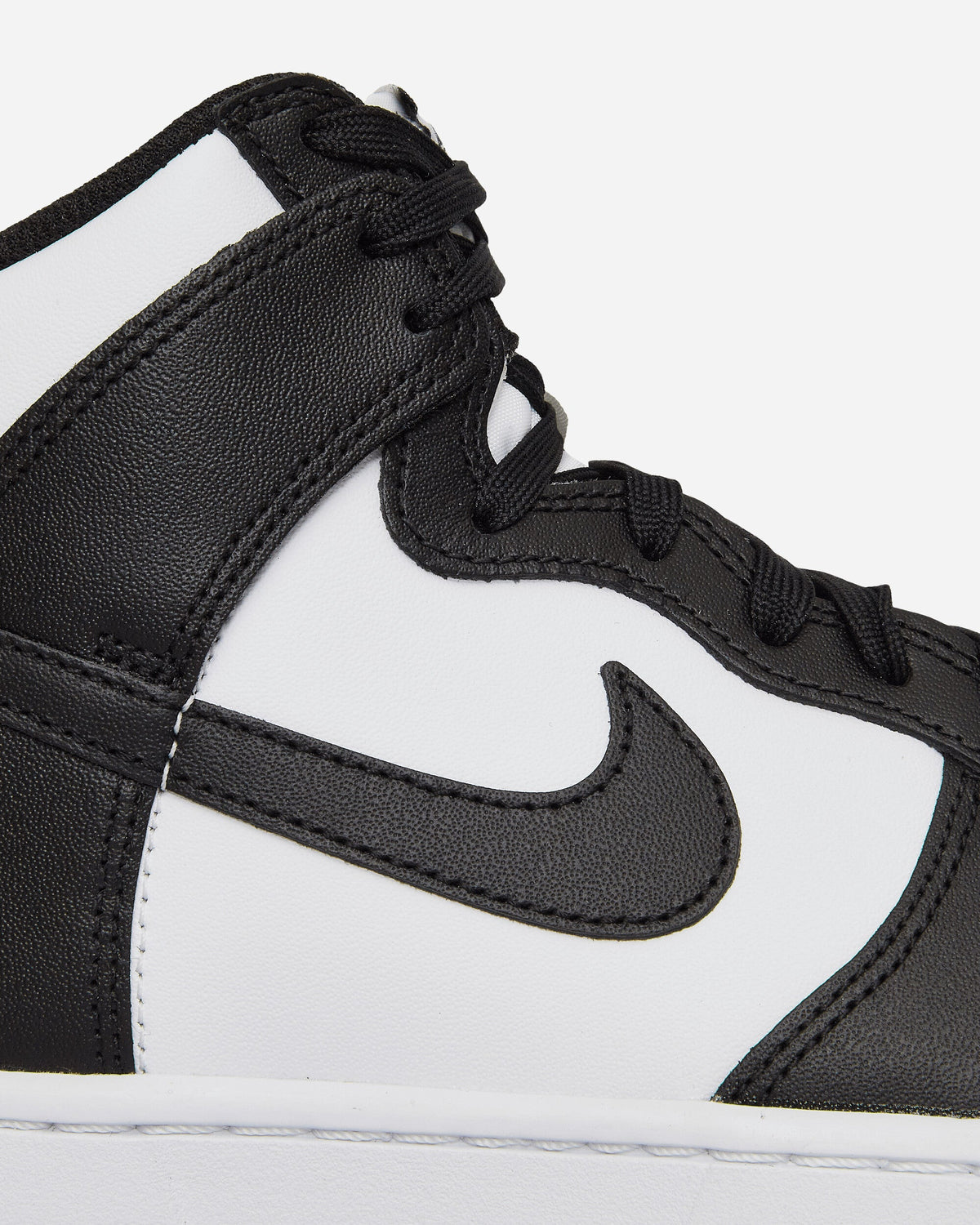 Dunk High Retro Sneakers White / Black