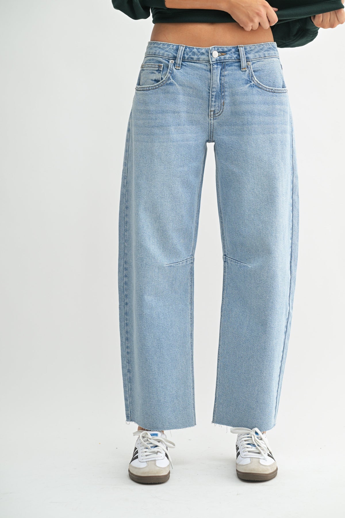 Just Black Barrel Jean