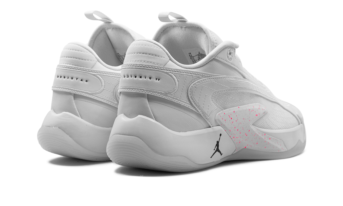 Luka 2 "White" DX9012 106