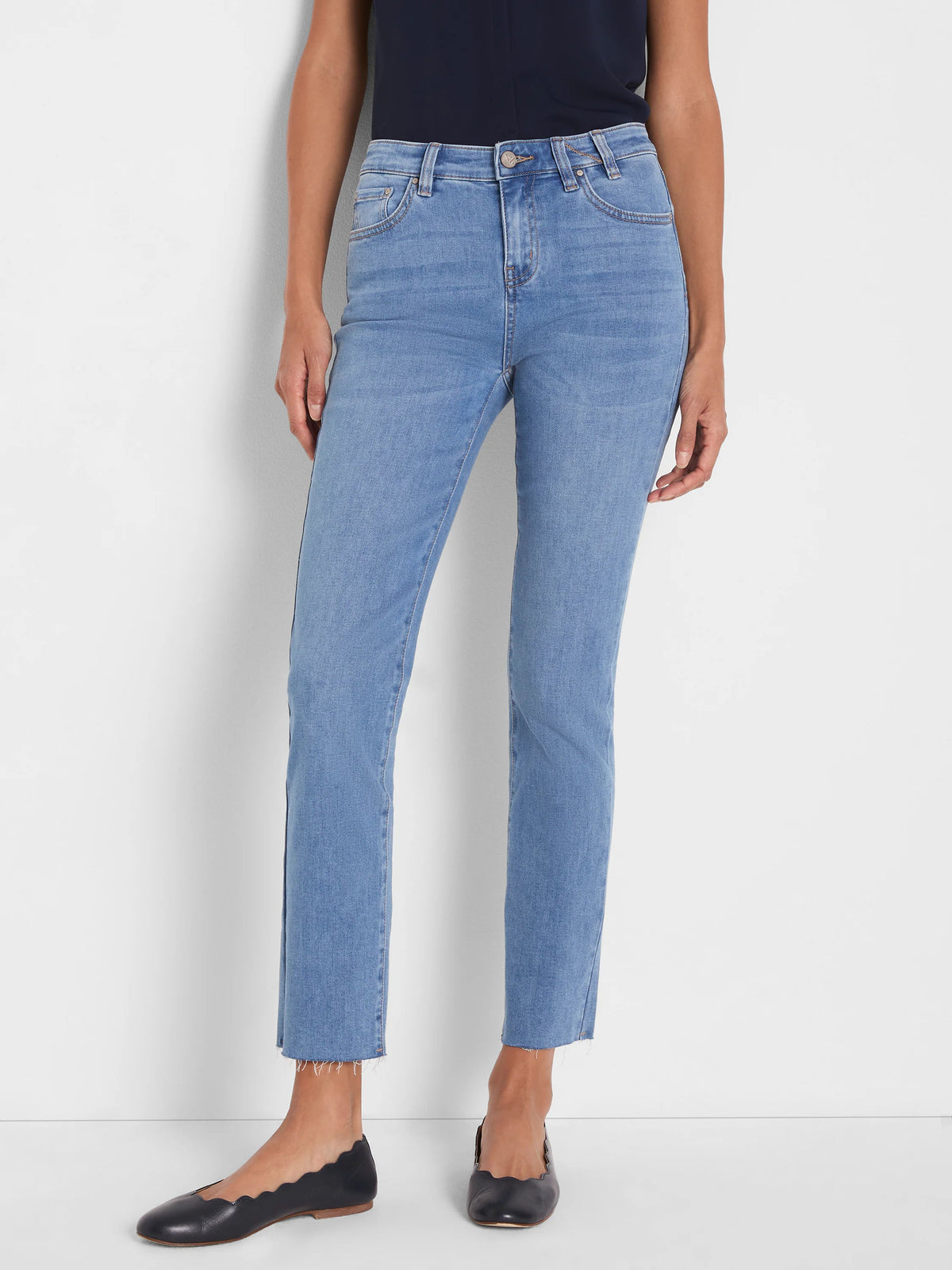 Daytrip Straight Ankle Jeans