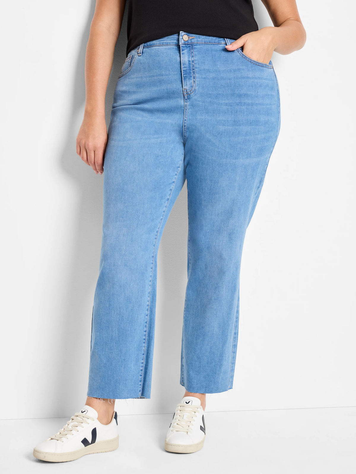 Daytrip Straight Ankle Jeans