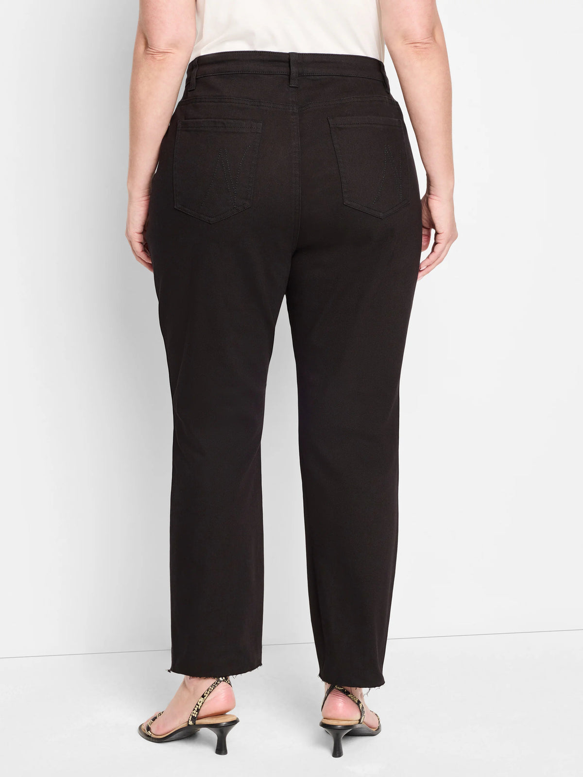 Daytrip Straight Ankle Jeans