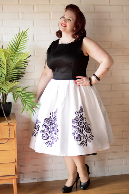 Annie Embroidered Roses Swing Dress in Black-White