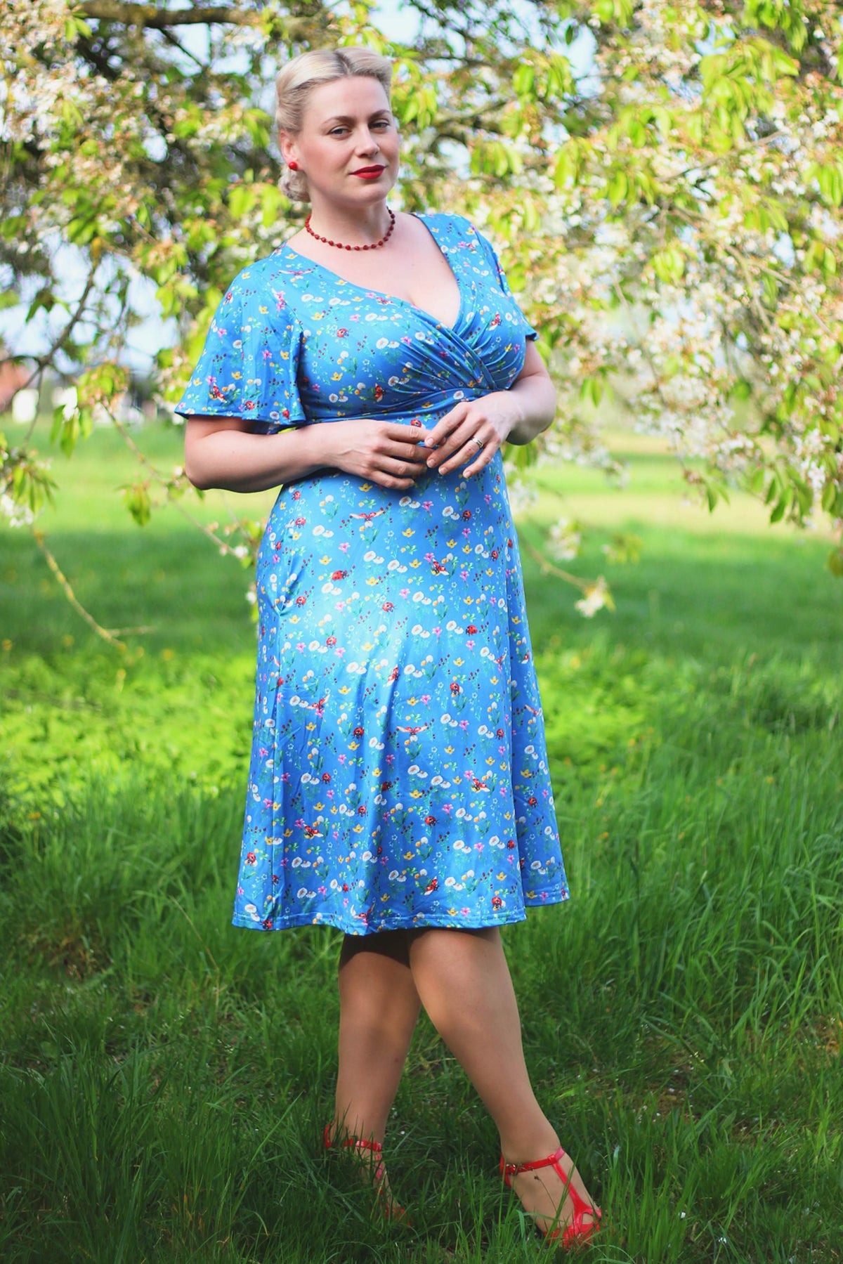 Donna Crossover Bust Blue Ladybug Dress