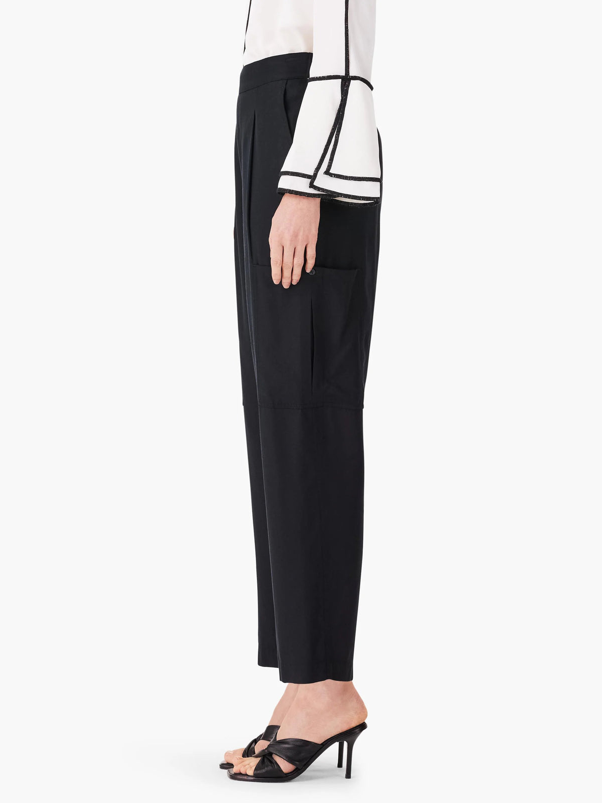 Refined Cargo Relaxed Pant