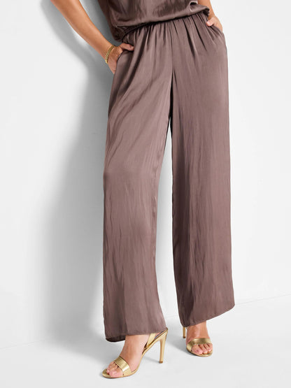 Glossy Sheen Pull On Pant