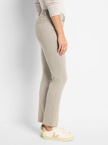 Daytrip Straight Ankle Jeans
