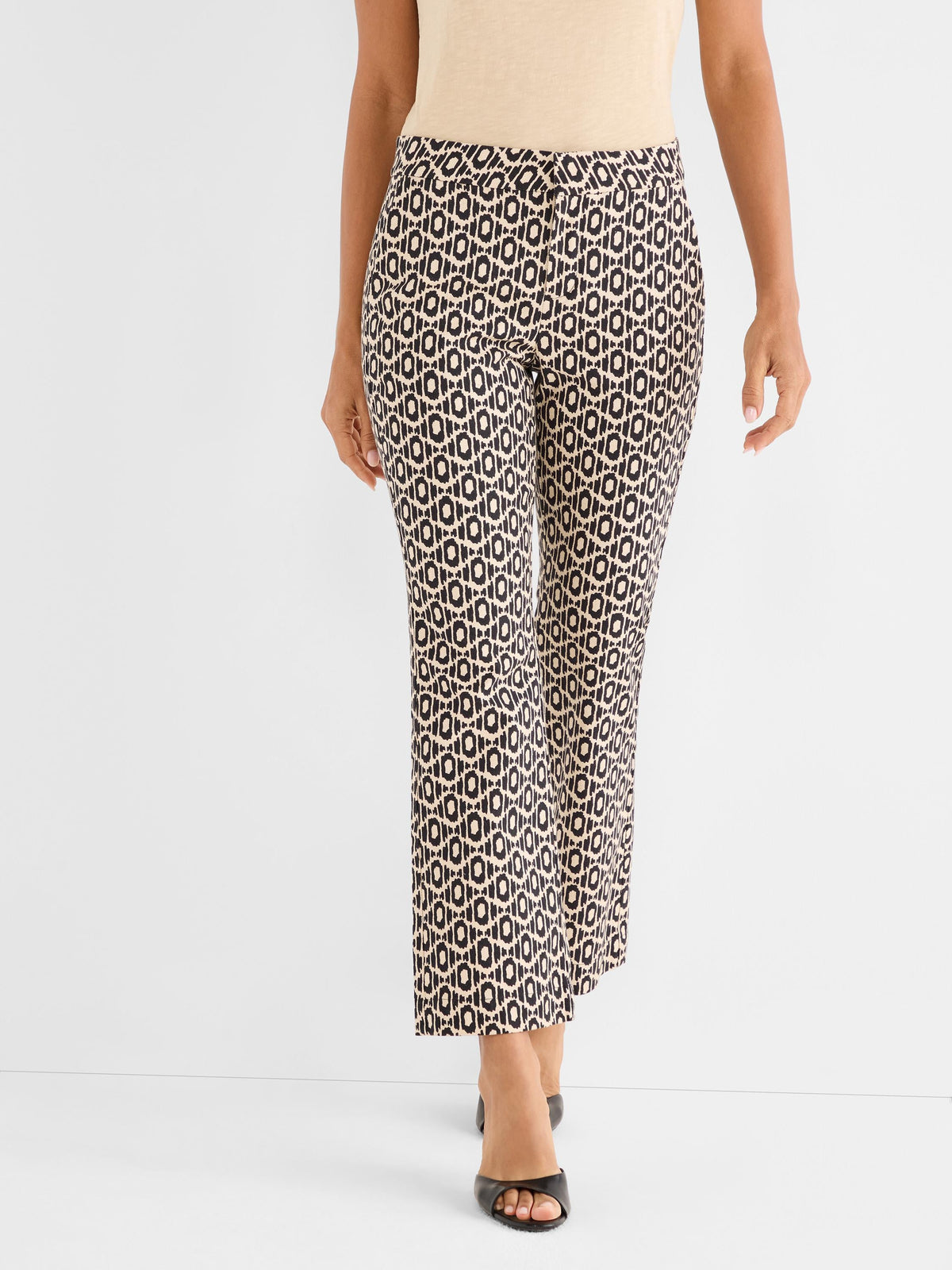 Lacy Diamonds Plaza Demi Boot Ankle Pant