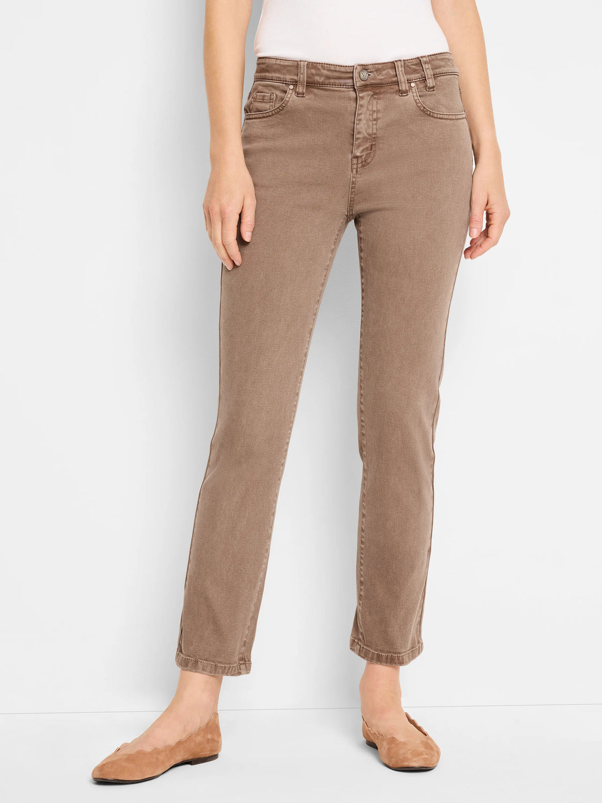 Daytrip Straight Ankle Jeans