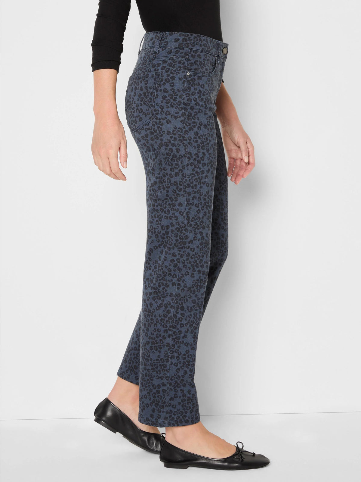 Leopard Print Recess Straight Ankle Jeans