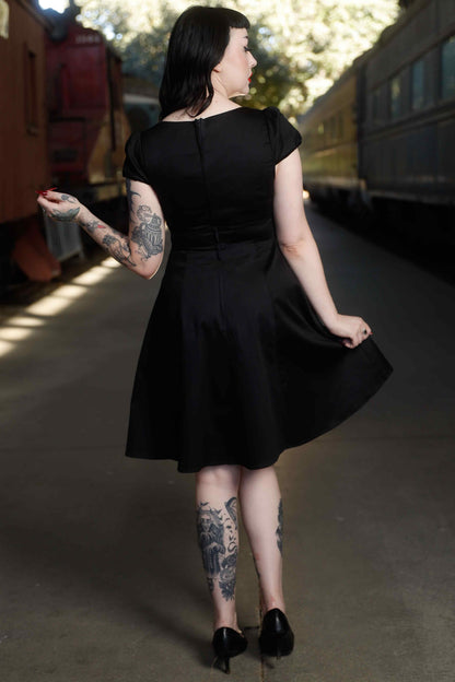 Claudia Flirty Fifties Style Dress in Plain Black