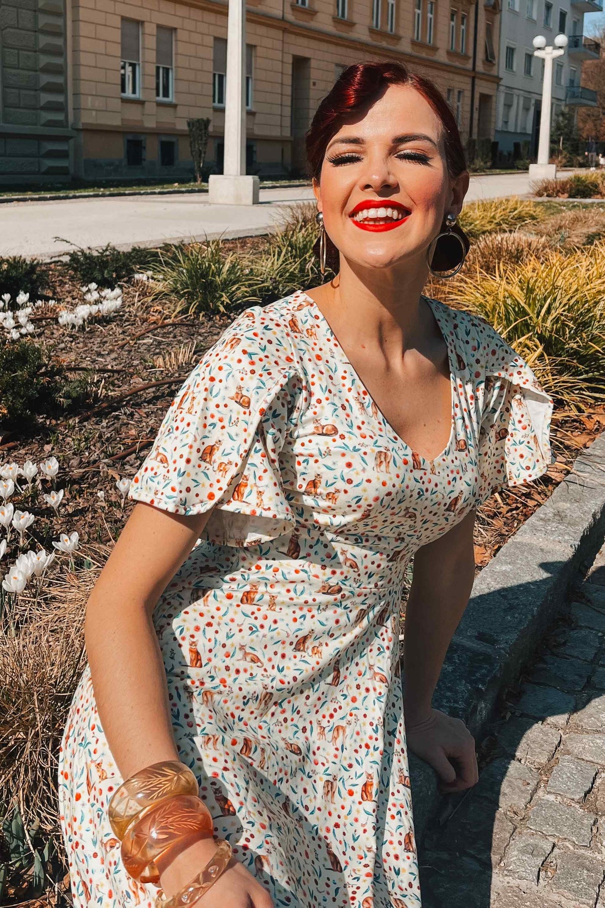 Janice Ivory Cream Sleeved Tea Dress in Cat Floral Print