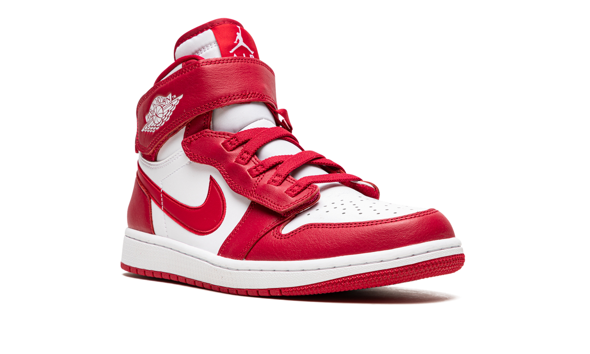1 Hi FlyEase "Cardinal Red" CQ3835 601