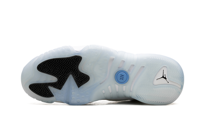 Jumpman Two Trey "Legend Blue" DO1925 104